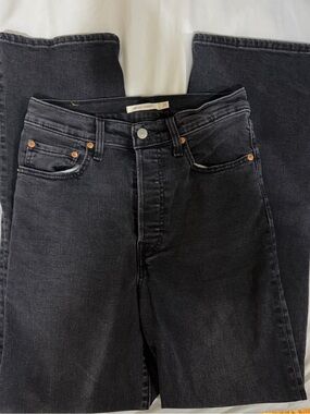 Levi’s Ribcage Straight Jeans